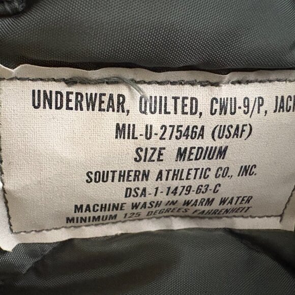 NOS Vintage USAF Underwear Quilted Air Force Jacket Size Medium - Picture 4 of 5